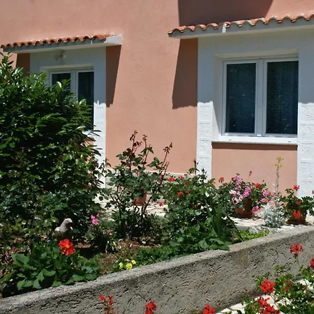 With A Parking Space Silo, Krk - 5436 Daire