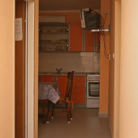 With A Parking Space Silo, Krk - 5436 Apartamento Šilo